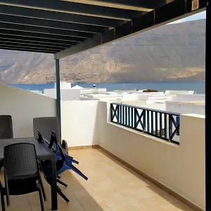 https://villa-la-tegala.in-canary-islands.com
