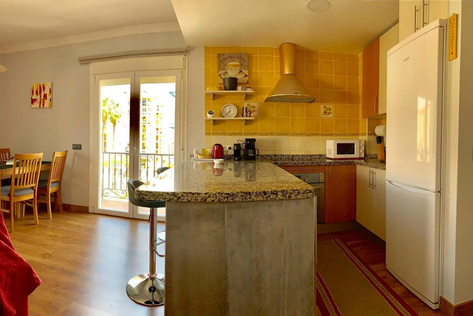 Apartamento Capri Los Boliches Wifi Gratis Beach 100M Fuengirola 0*,  Spain
